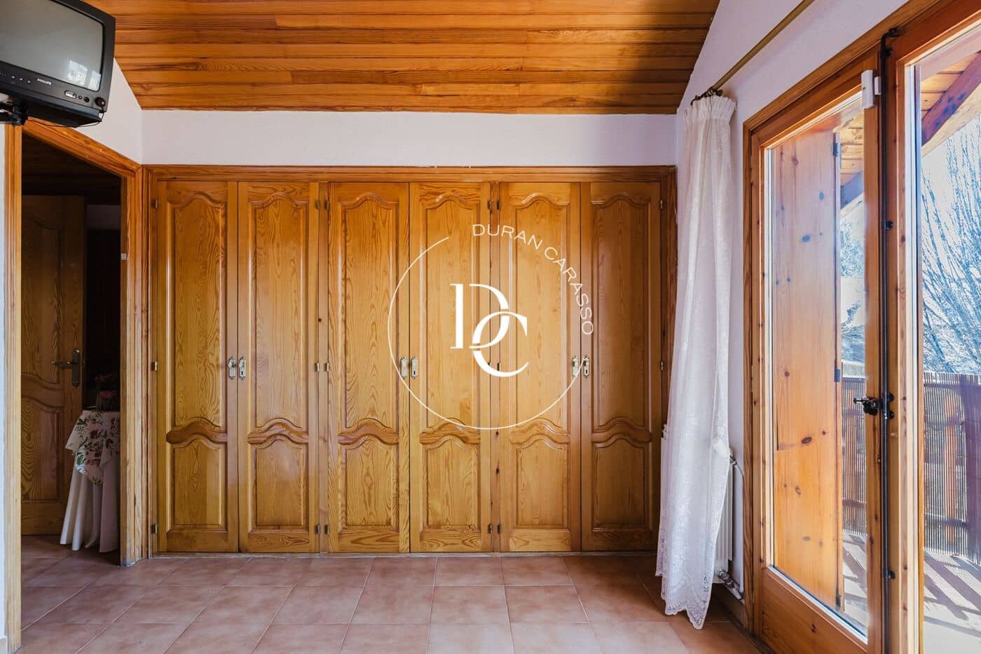 5 bedroom Villa for sale in Llivia - € 990,000 (Ref: 9695477)