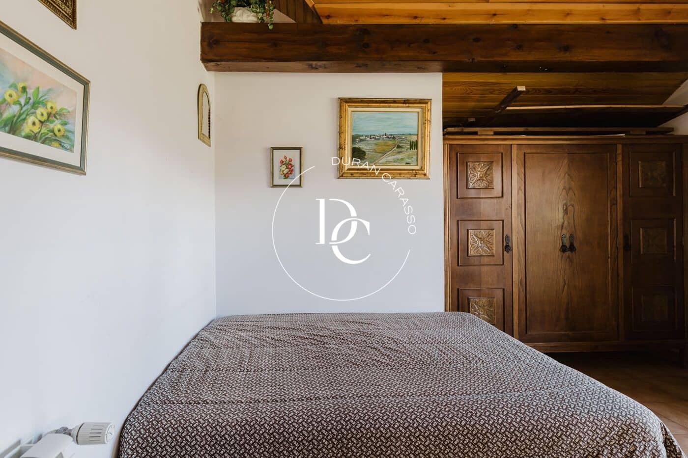 5 bedroom Villa for sale in Llivia - € 990,000 (Ref: 9695477)