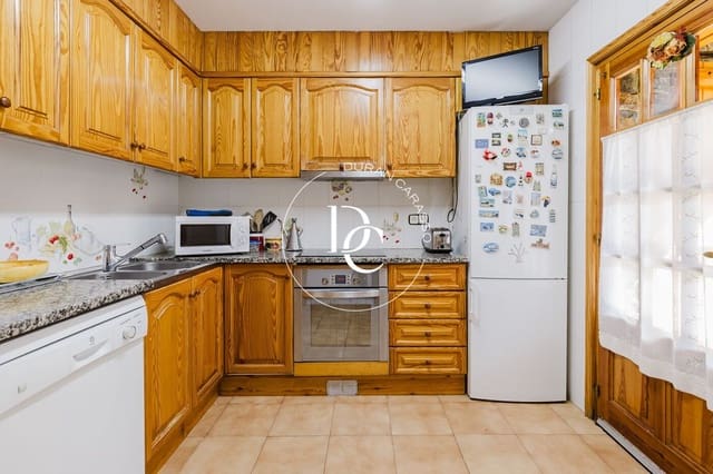 5 bedroom Villa for sale in Llívia - € 990,000 (Ref: 9695477)