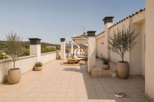 2 slaapkamer Penthouse te koop in Sitges - € 705.000 (Ref: 9712173)