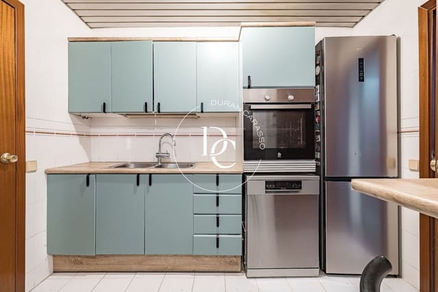 4 camera da letto Appartamento in vendita in La Nova Esquerra de L'Eixample, Barcelona città - 650.000 € (Rif: 9715060)