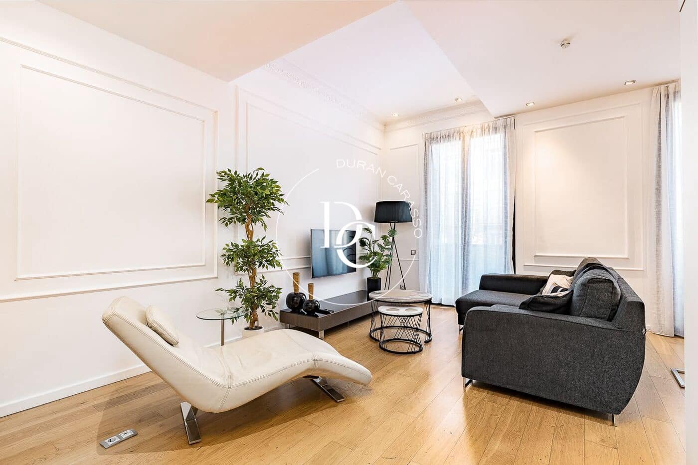 2 bedroom Apartment for sale in Barcelona city - € 900,000 (Ref: 9721841)