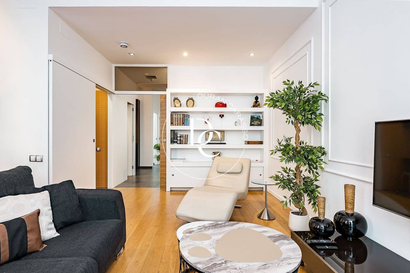 2 bedroom Apartment for sale in Barcelona city - € 900,000 (Ref: 9721841)