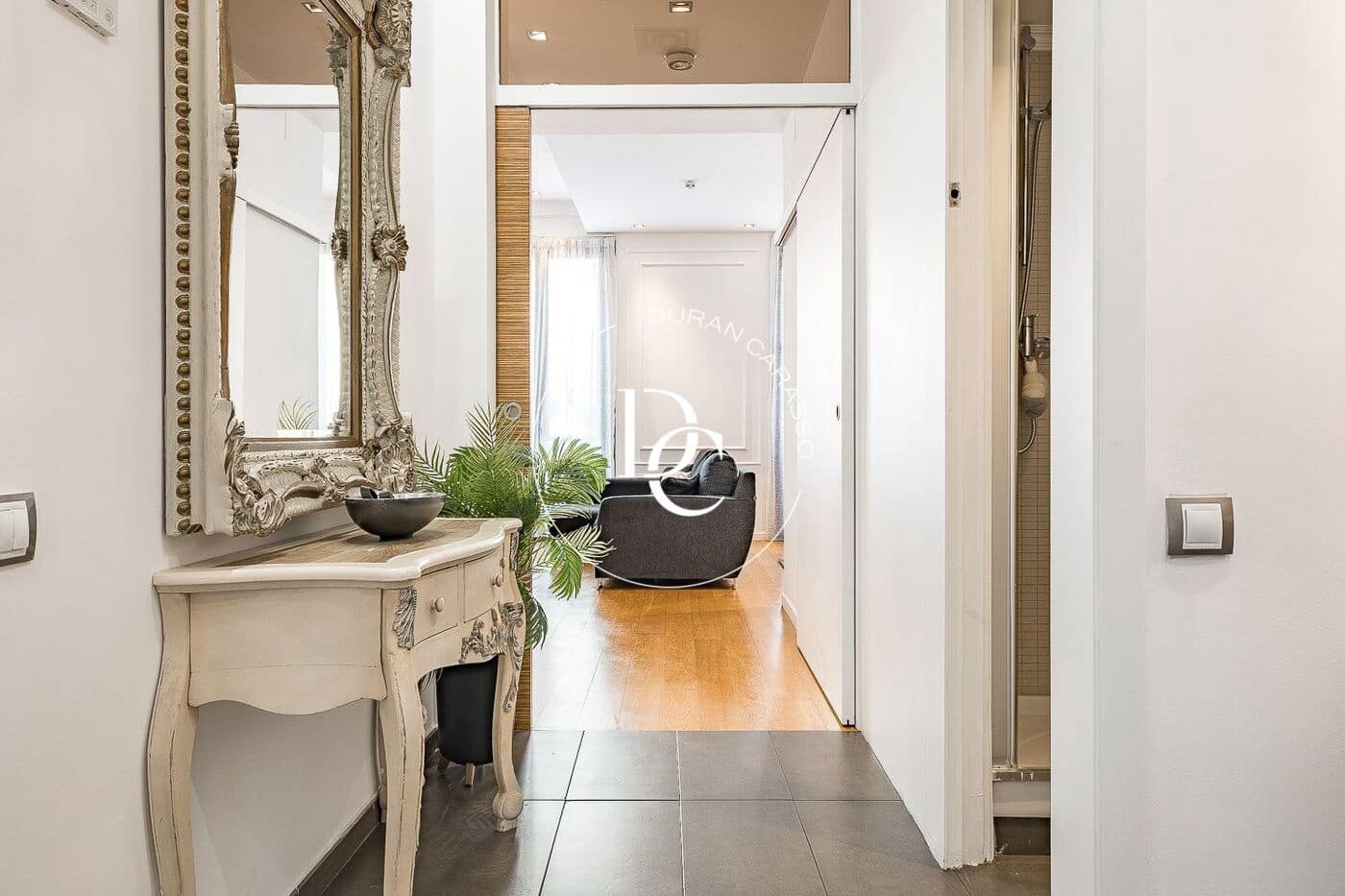 2 bedroom Apartment for sale in Barcelona city - € 900,000 (Ref: 9721841)