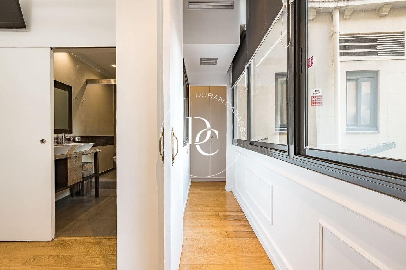 2 bedroom Apartment for sale in Barcelona city - € 900,000 (Ref: 9721841)