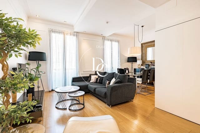 2 bedroom Apartment for sale in La Dreta de L'Eixample, Barcelona city - € 900,000 (Ref: 9721841)