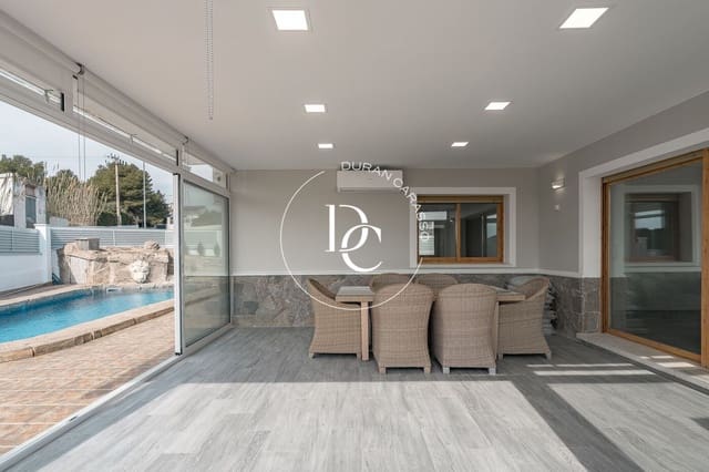 3 bedroom Villa for rent in Cubelles with pool - € 2,900 (Ref: 9726775)