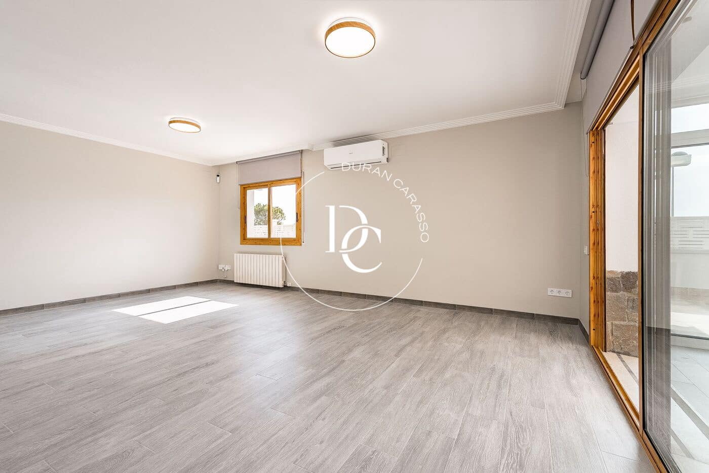 3 bedroom Villa for rent in Cubelles with pool - € 2,900 (Ref: 9726775)