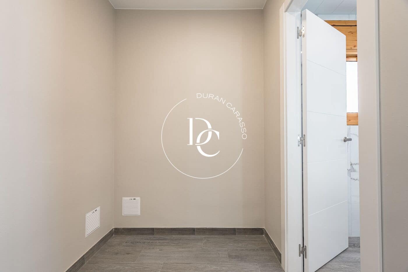 3 bedroom Villa for rent in Cubelles with pool - € 2,900 (Ref: 9726775)