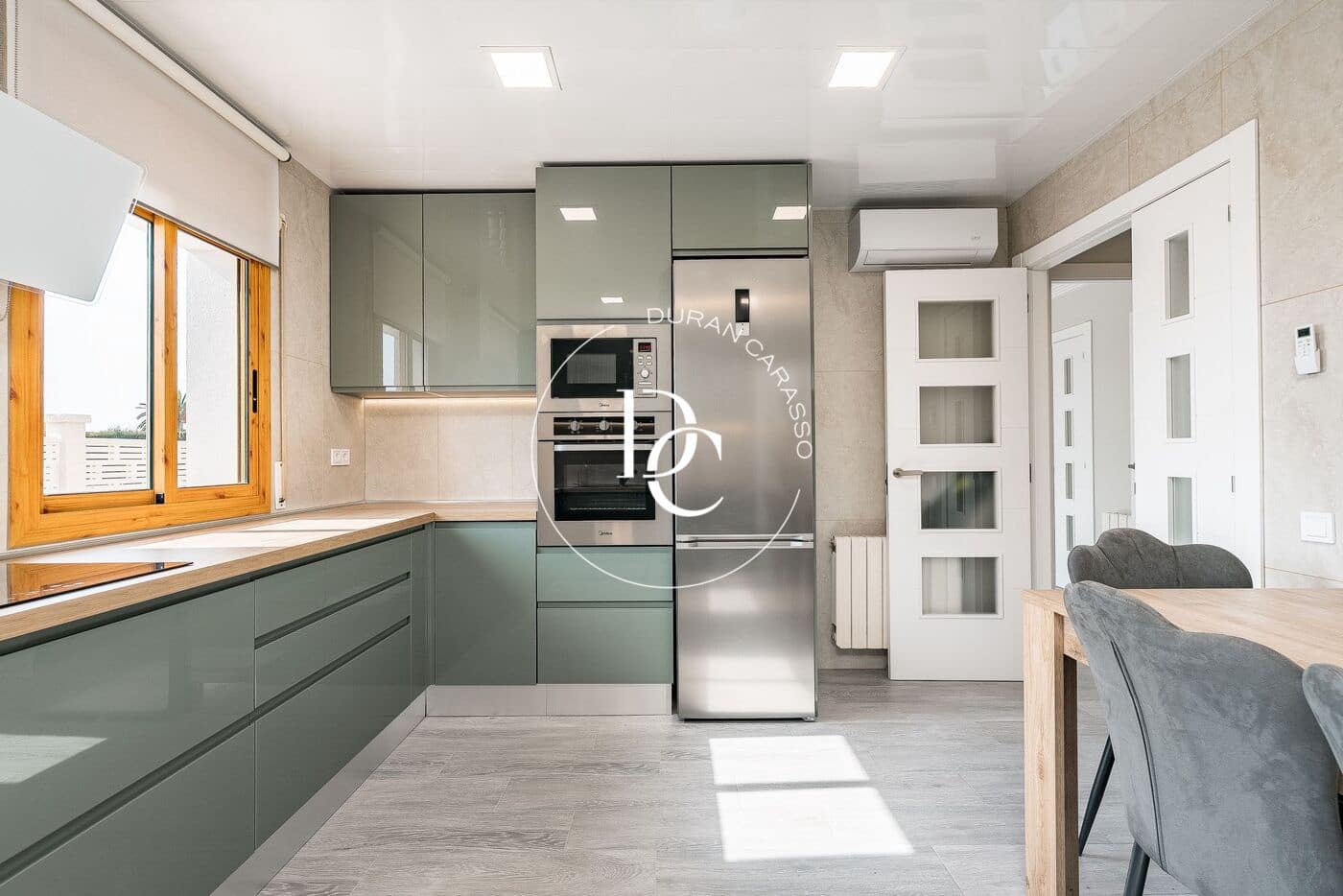 3 bedroom Villa for rent in Cubelles with pool - € 2,900 (Ref: 9726775)