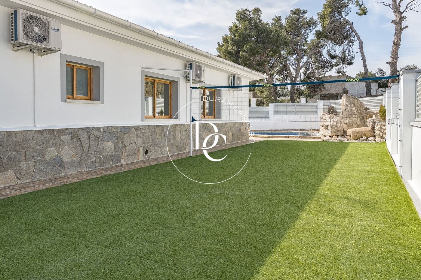 3 bedroom Villa for rent in Cubelles with pool - € 2,900 (Ref: 9726775)