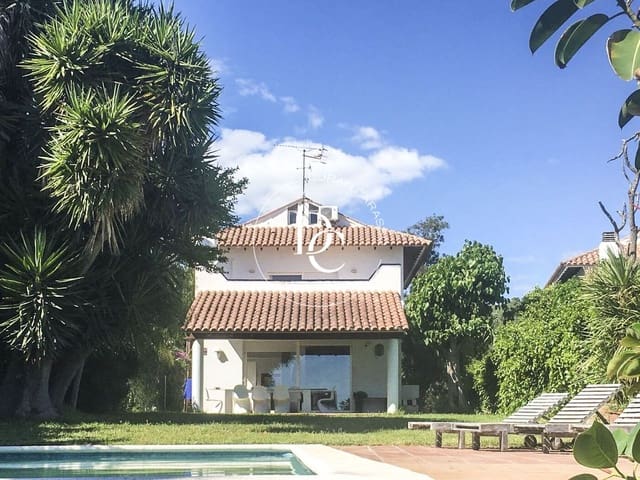 5 soverom Villa til salgs i Sitges med svømmebasseng - € 1 760 000 (Ref: 9752170)