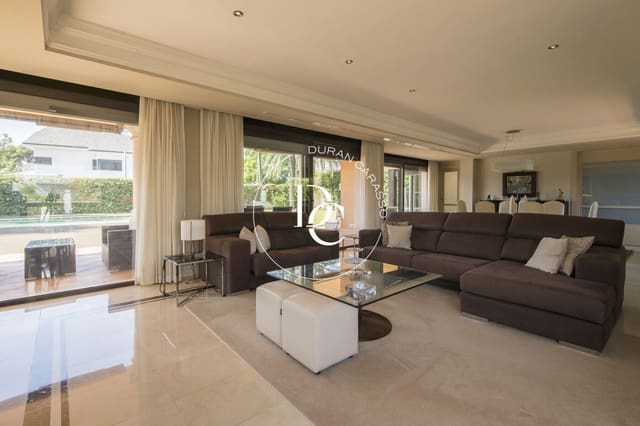 4 sypialnia Willa do wynajęcia w Sitges z basenem - 12 000 € (Ref: 9755867)