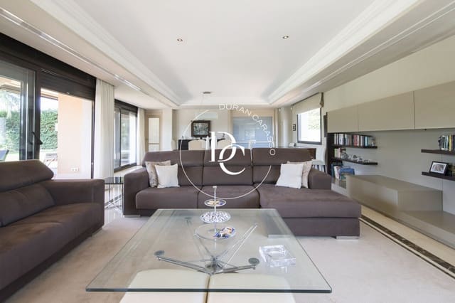 4 sypialnia Willa do wynajęcia w Sitges z basenem - 12 000 € (Ref: 9755867)