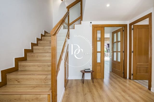 5 camera da letto Villetta a Schiera da affittare in Sitges - 4.000 € (Rif: 9762099)