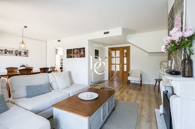 5 camera da letto Villetta a Schiera da affittare in Sitges - 4.000 € (Rif: 9762099)