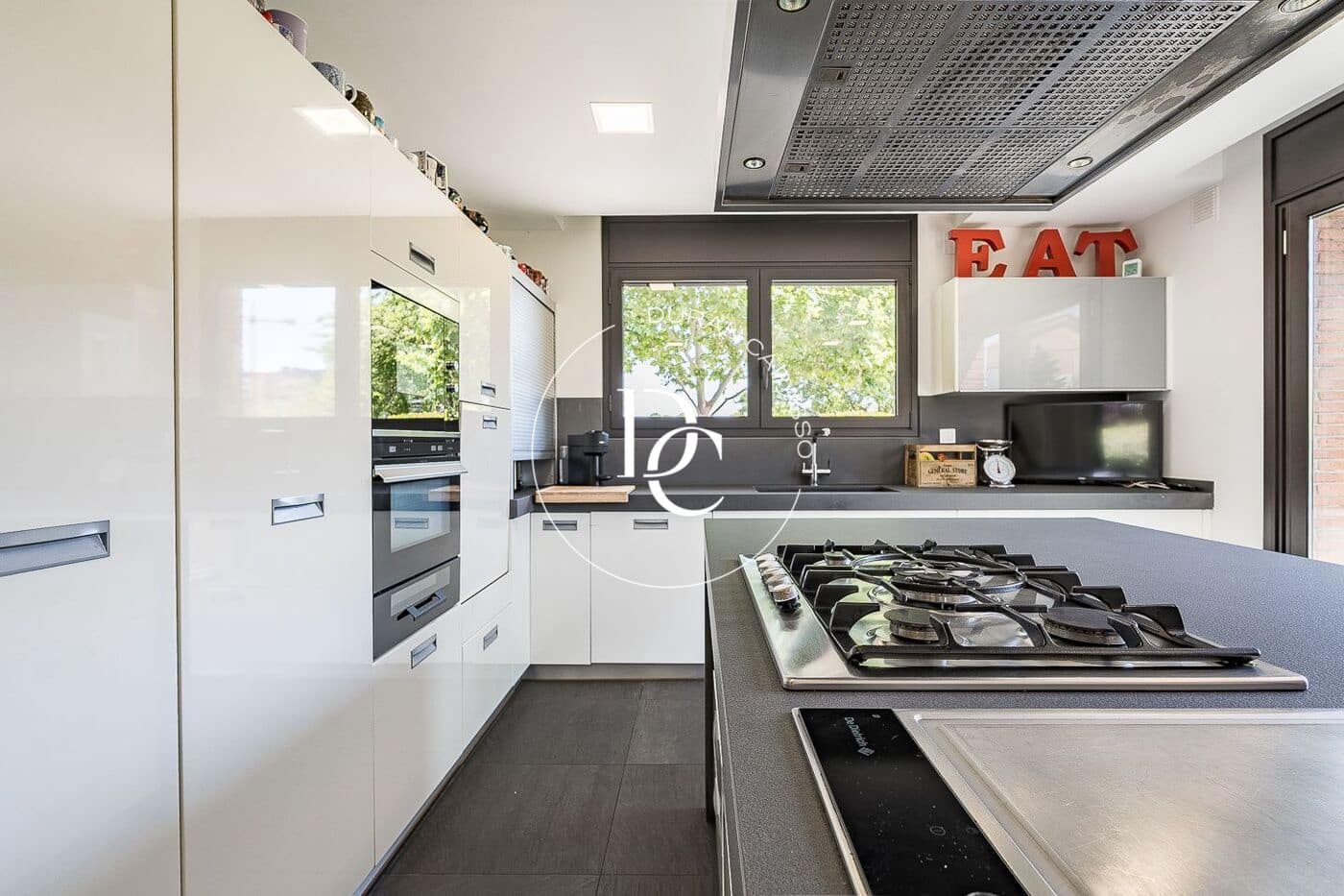 6 soveværelse Villa til salg i Sant Cugat del Valles - € 1.580.000 (Ref: 9762100)