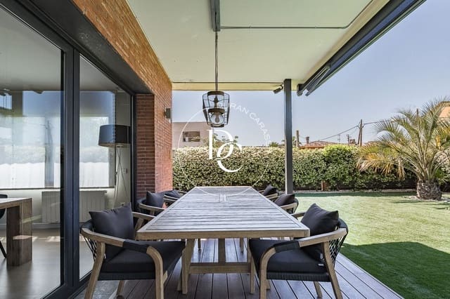 6 soveværelse Villa til salg i Mira-Sol, Sant Cugat del Vallès - € 1.580.000 (Ref: 9762100)