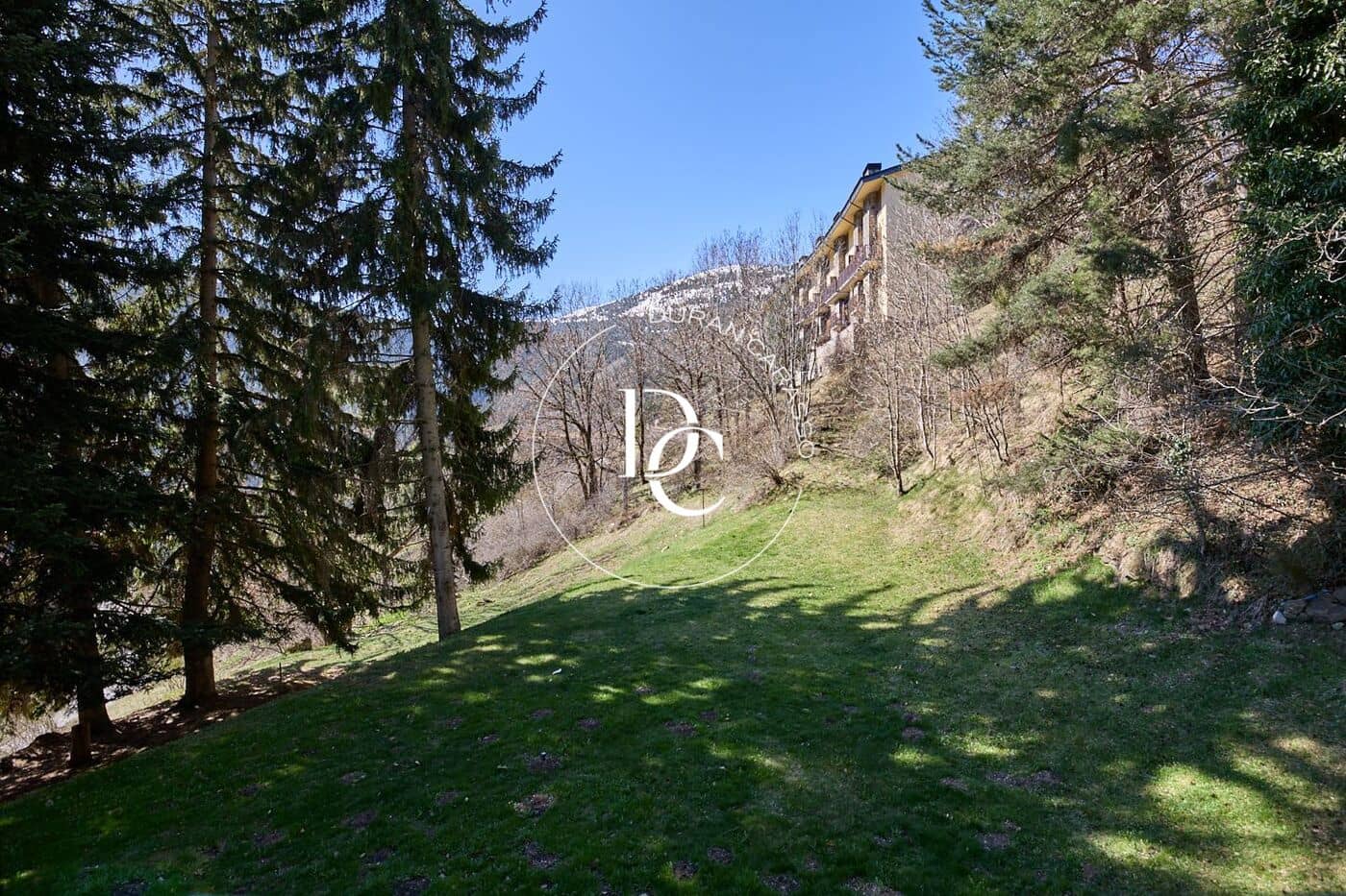 3 bedroom Apartment for sale in Alp - € 275,000 (Ref: 9773232)