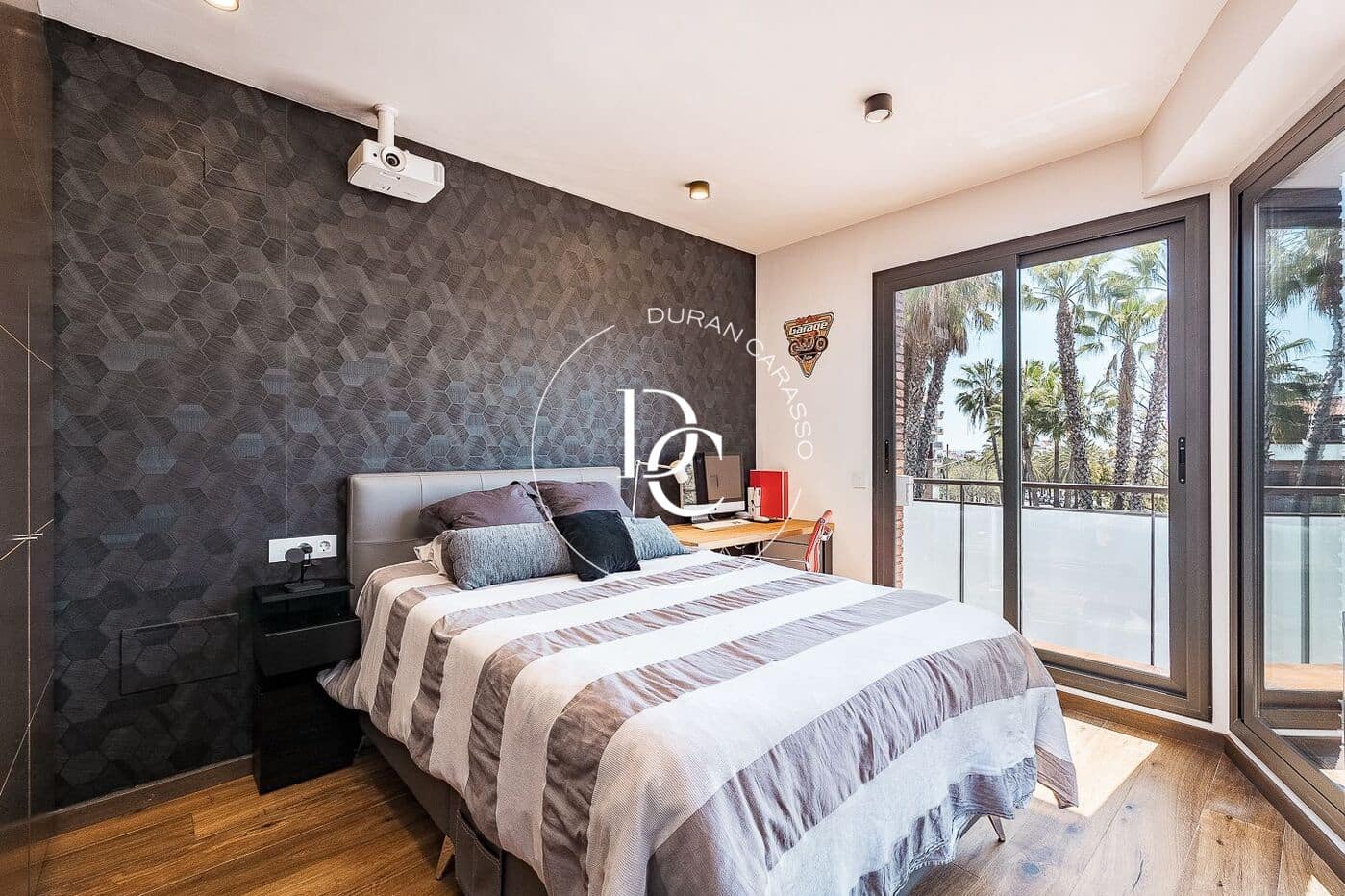 5 soverom Hus til salgs i Sitges med svømmebasseng - € 1 650 000 (Ref: 9785172)