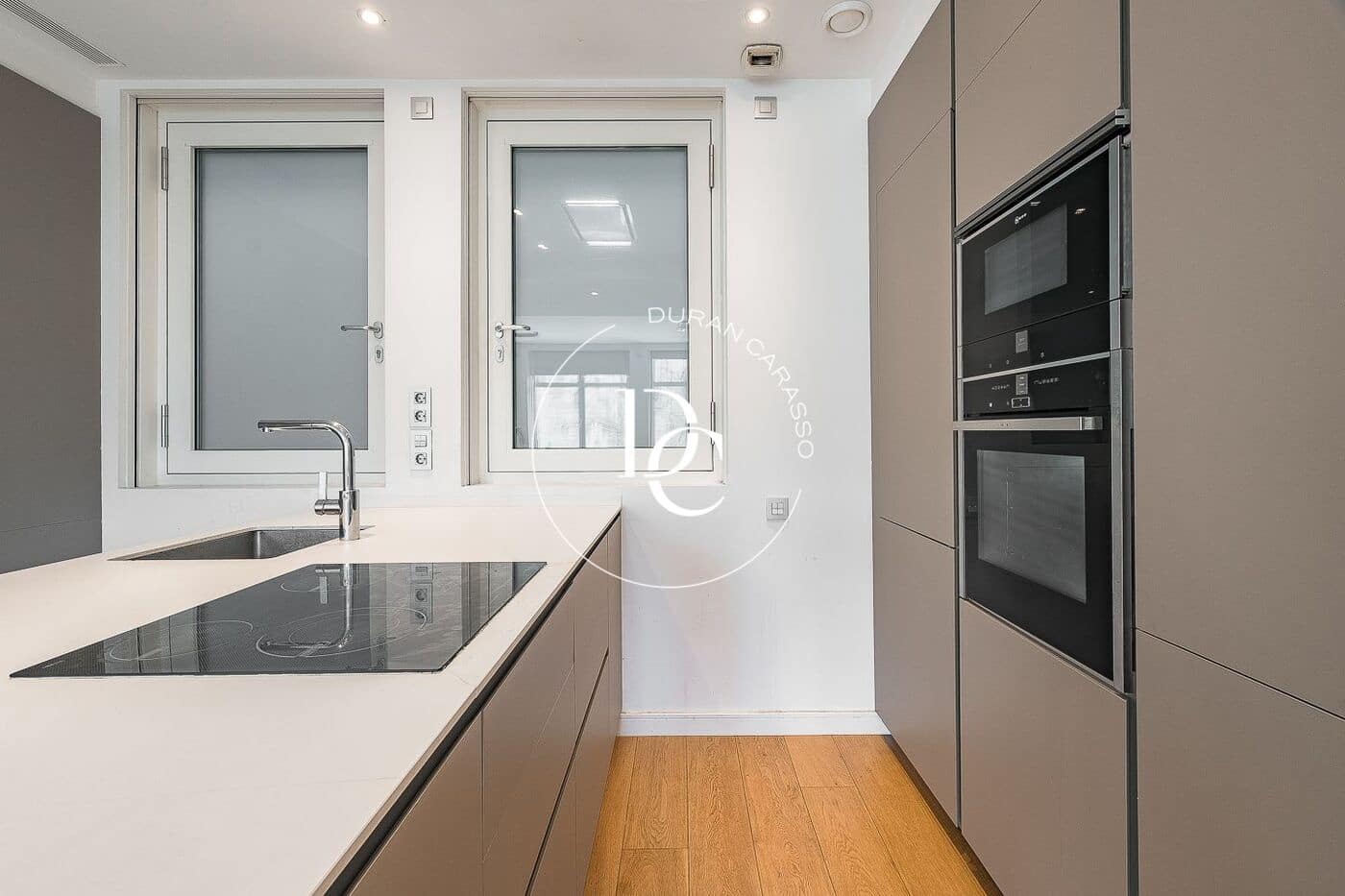 2 makuuhuone Huoneisto myytävänä paikassa Barcelona kaupunki - 890 000 € (Ref: 9791205)