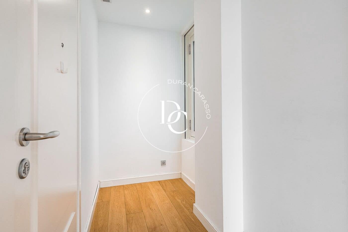 2 makuuhuone Huoneisto myytävänä paikassa Barcelona kaupunki - 890 000 € (Ref: 9791205)