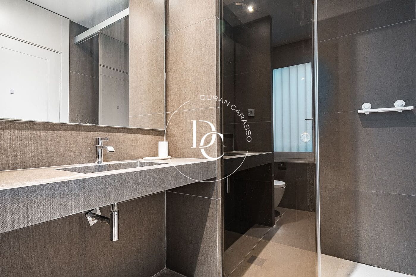 2 makuuhuone Huoneisto myytävänä paikassa Barcelona kaupunki - 890 000 € (Ref: 9791205)