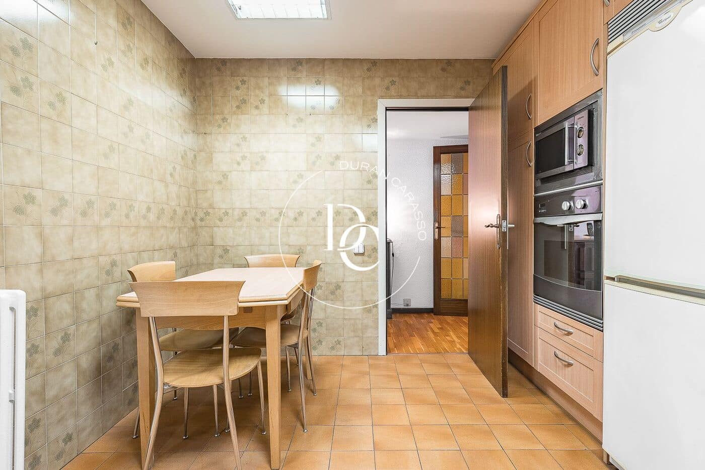 4 soveværelse Lejlighed til salg i Barcelona by - € 840.000 (Ref: 9791206)