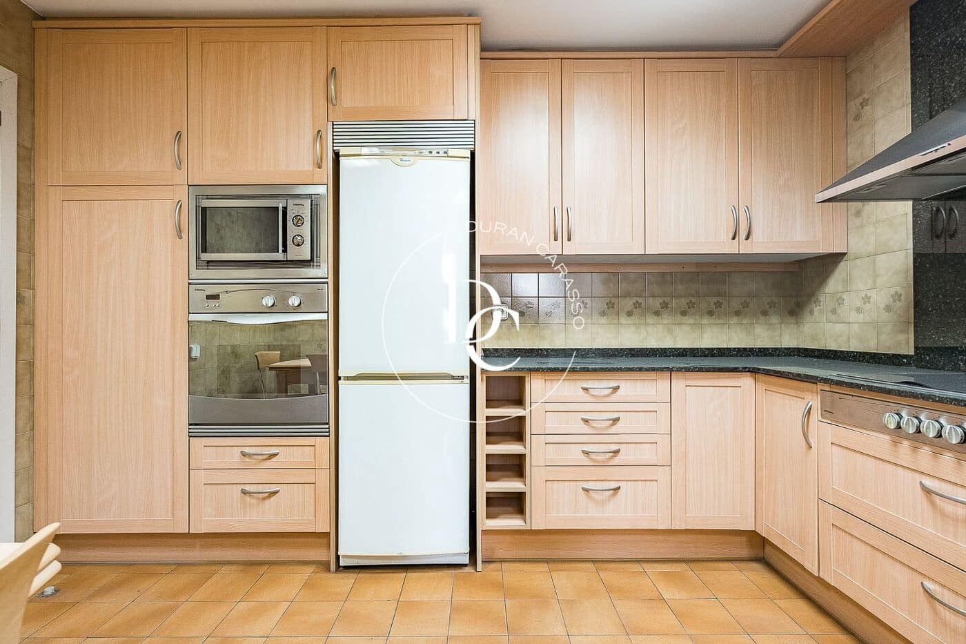 4 soveværelse Lejlighed til salg i Barcelona by - € 840.000 (Ref: 9791206)