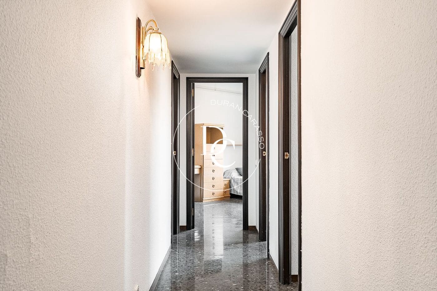 4 soveværelse Lejlighed til salg i Barcelona by - € 840.000 (Ref: 9791206)