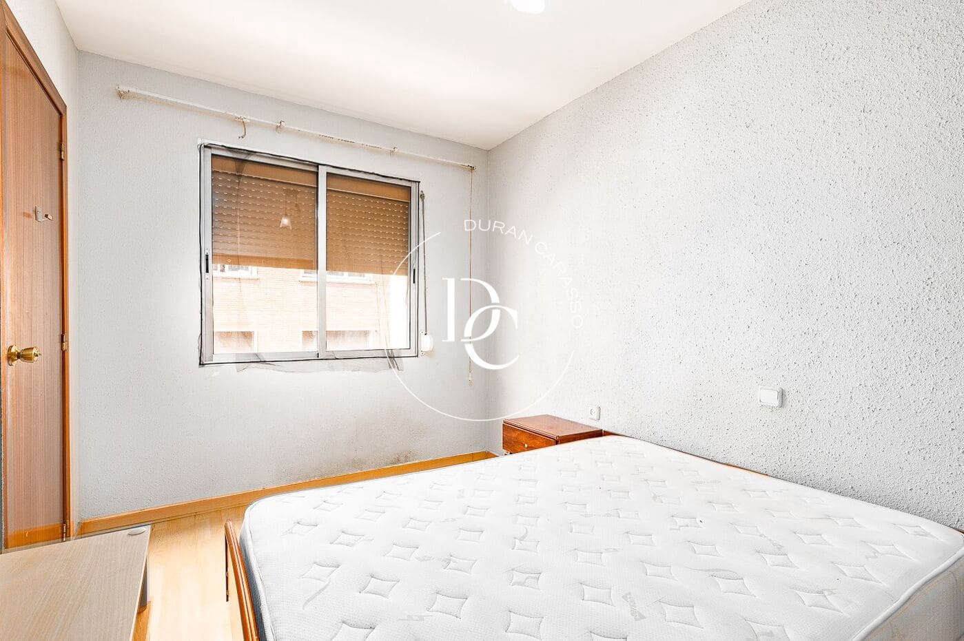 Apartamento de 3 habitaciones en Barcelona ciudad en venta - 297.000 € (Ref: 9806589)