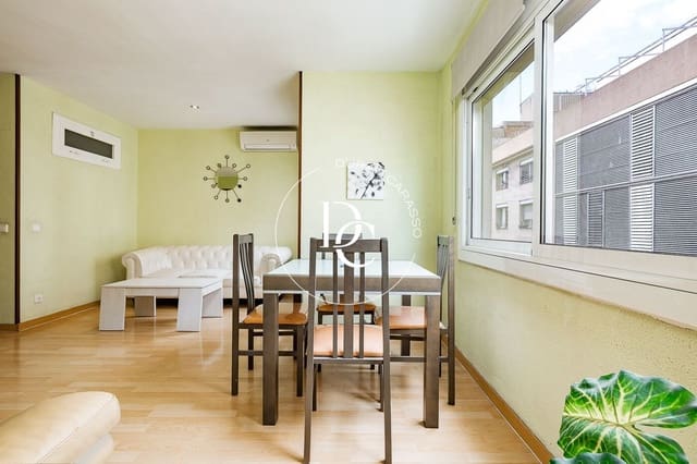 Apartamento de 3 habitaciones en El Poble Sec, Barcelona ciudad en venta - 297.000 € (Ref: 9806589)