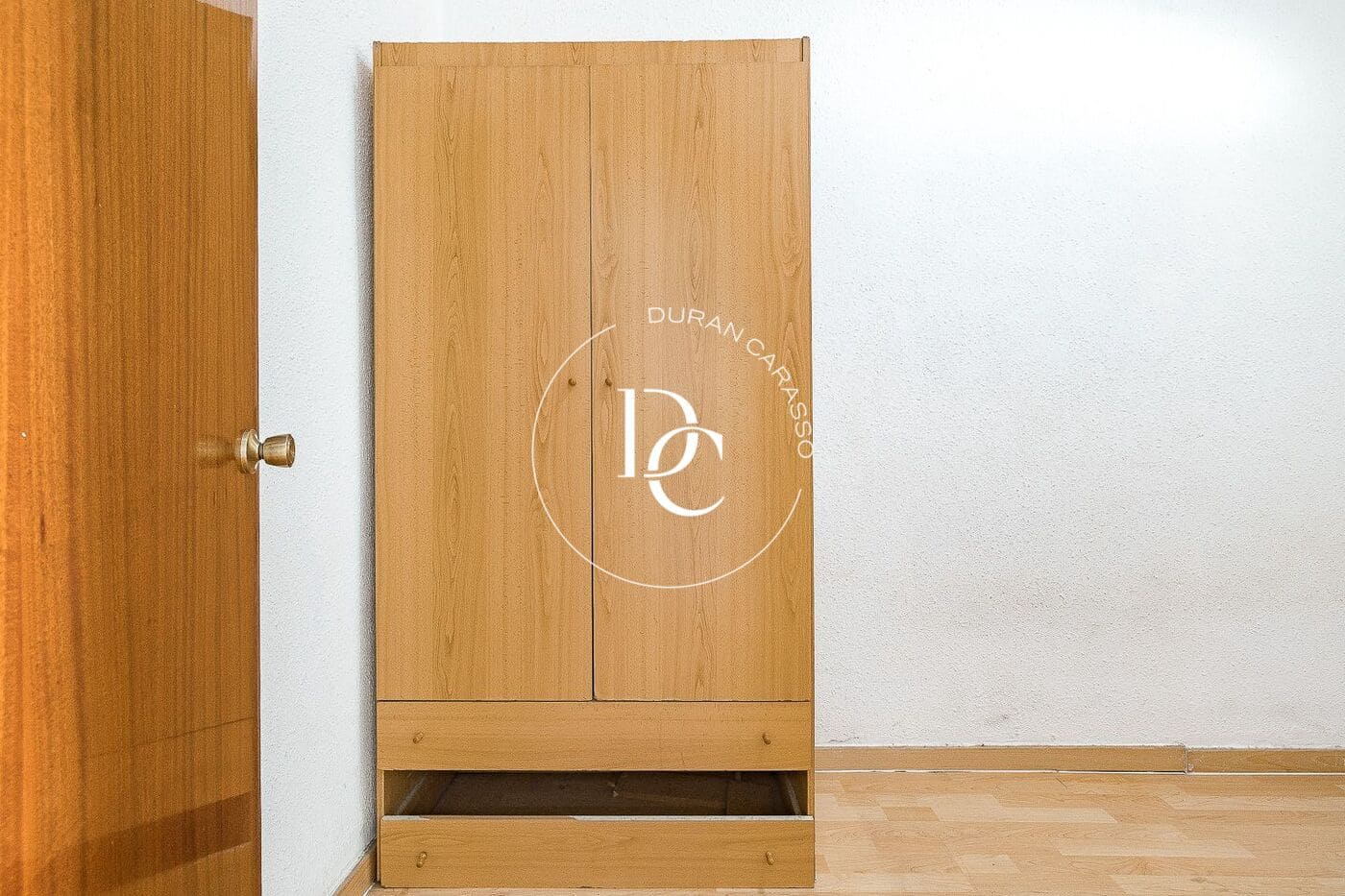 Apartamento de 3 habitaciones en Barcelona ciudad en venta - 297.000 € (Ref: 9806589)