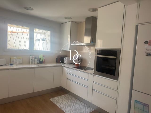 5 makuuhuone Paritalo vuokrattavana paikassa Sitges mukana uima-altaan - 4 500 € (Ref: 9806590)