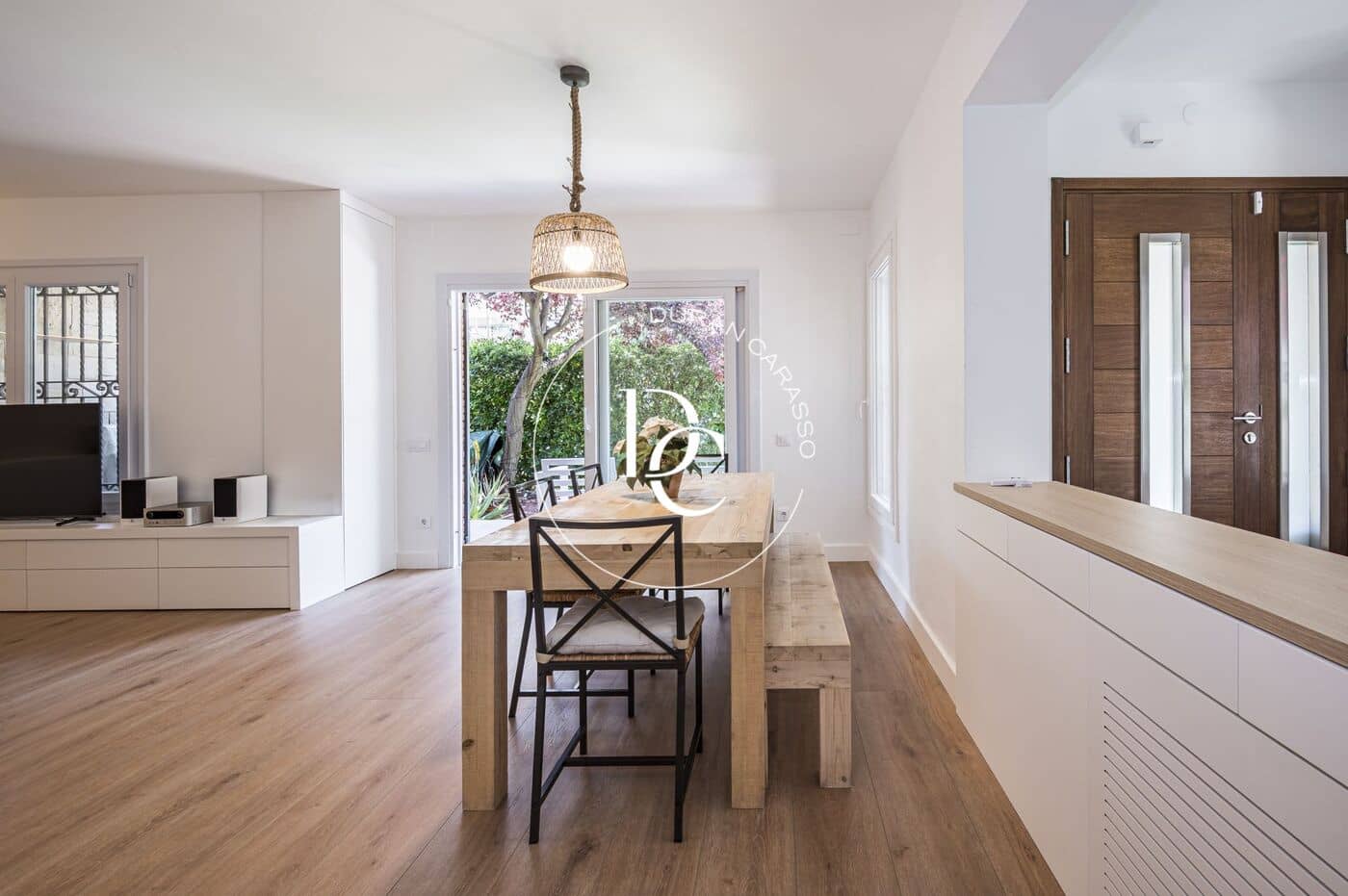 5 bedroom Semi-detached Villa for rent in Sitges with pool garage - € 4,500 (Ref: 9806590)