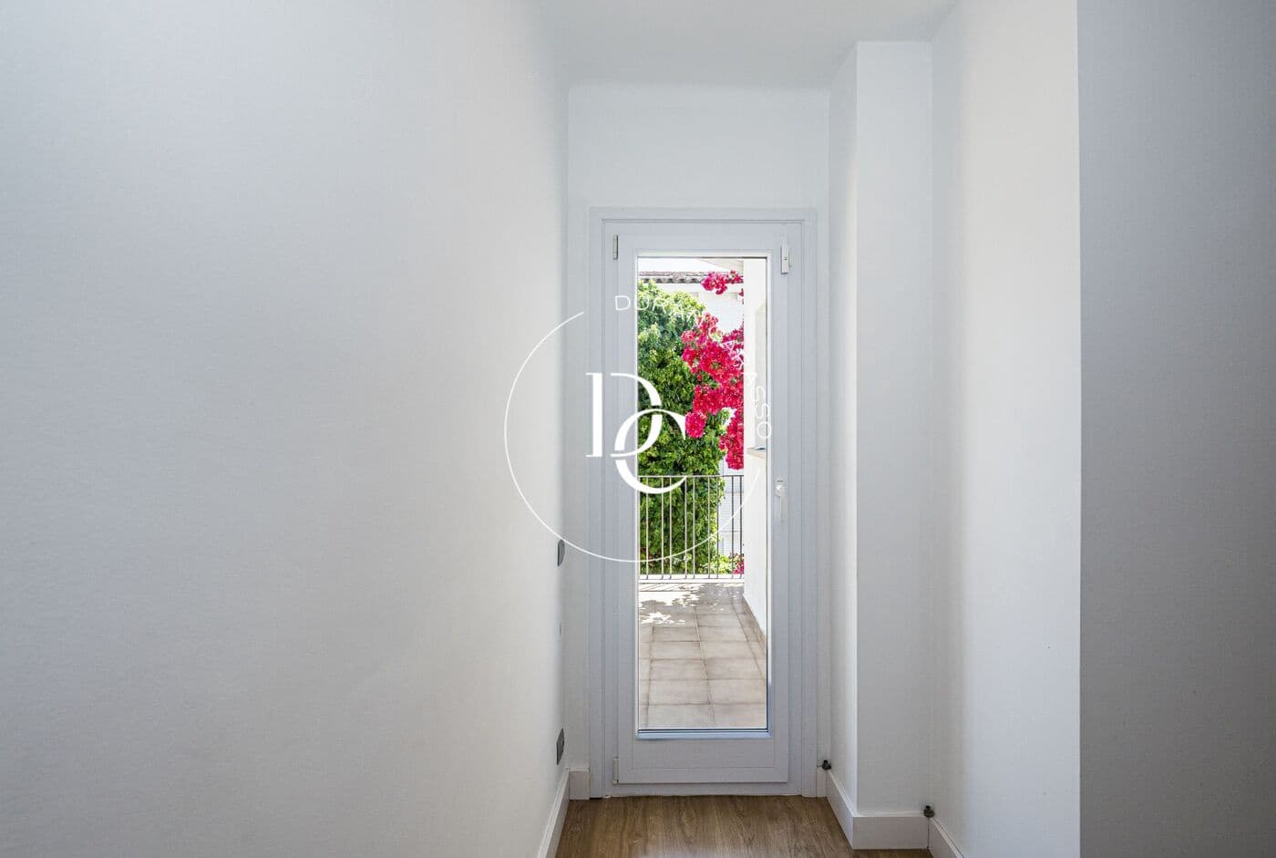 5 bedroom Semi-detached Villa for rent in Sitges with pool garage - € 4,500 (Ref: 9806590)