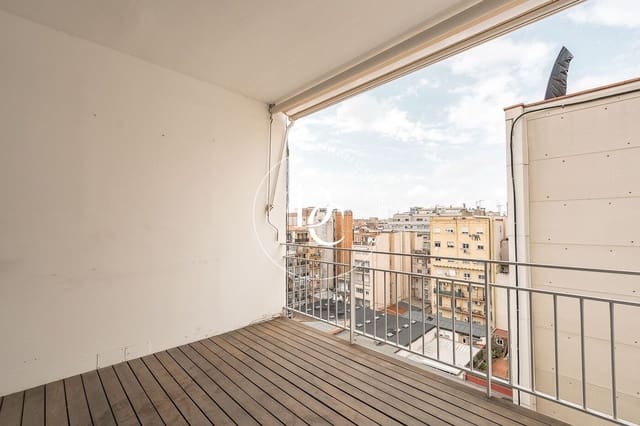 Apartamento de 3 habitaciones en La Nova Esquerra de L'Eixample, Barcelona ciudad en venta - 593.000 € (Ref: 9812271)