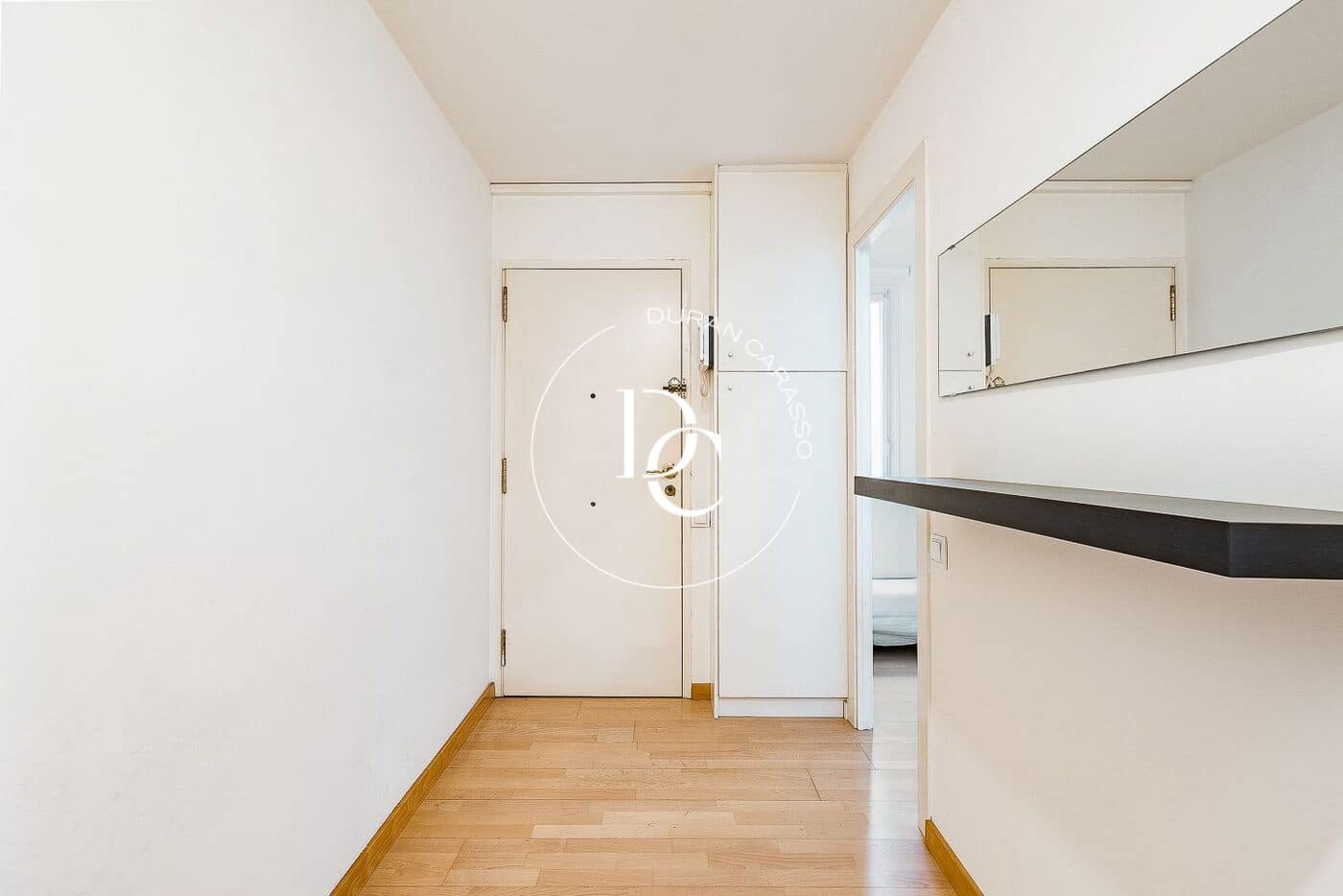 Apartamento de 3 habitaciones en Barcelona ciudad en venta - 593.000 € (Ref: 9812271)