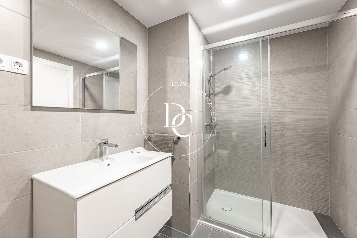 3 Zimmer Apartment zu verkaufen in Sitges mit Pool - 760.000 € (Ref: 9813299)