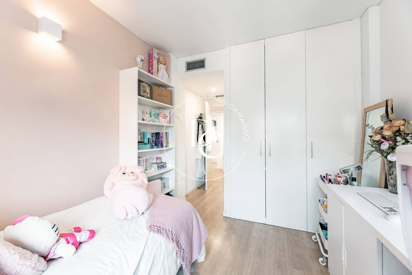 3 Zimmer Apartment zu verkaufen in Sitges mit Pool - 760.000 € (Ref: 9813299)
