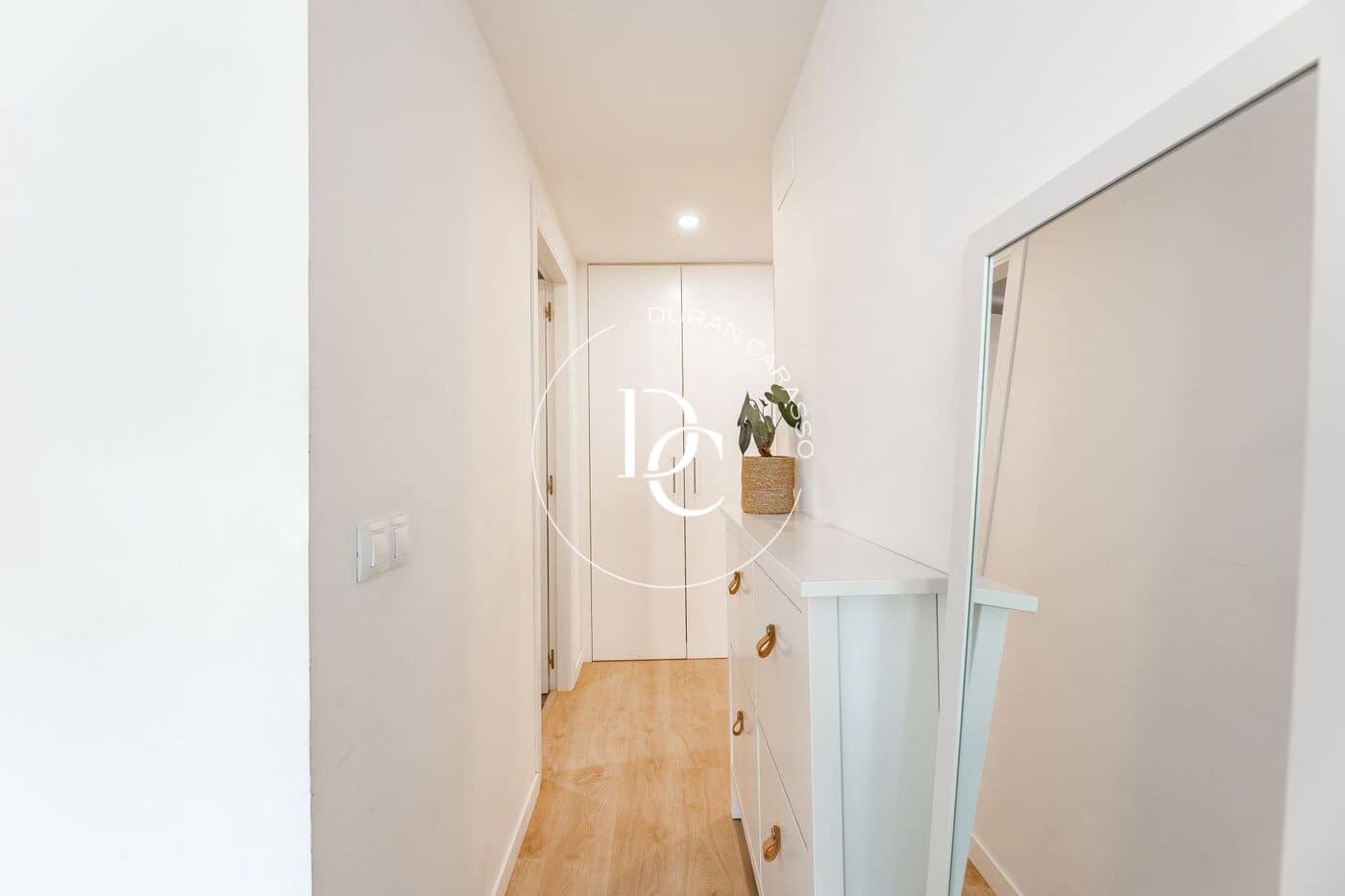 3 Zimmer Apartment zu verkaufen in Sitges mit Pool - 760.000 € (Ref: 9813299)