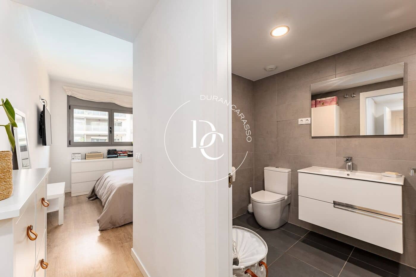 3 Zimmer Apartment zu verkaufen in Sitges mit Pool - 760.000 € (Ref: 9813299)