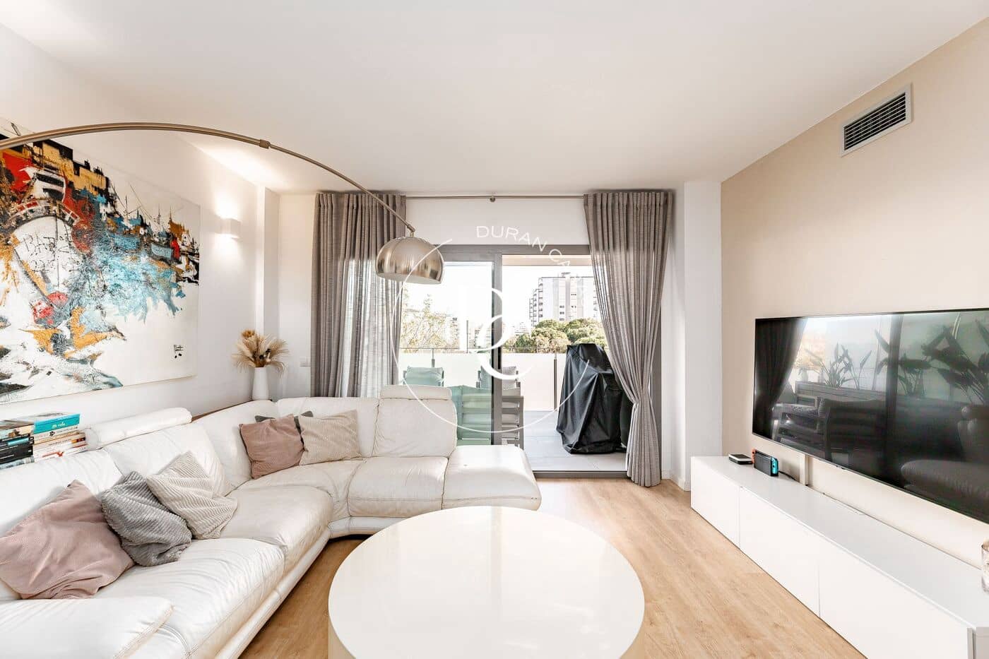 3 Zimmer Apartment zu verkaufen in Sitges mit Pool - 760.000 € (Ref: 9813299)