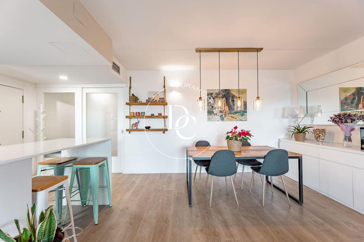 3 Zimmer Apartment zu verkaufen in Sitges mit Pool - 760.000 € (Ref: 9813299)