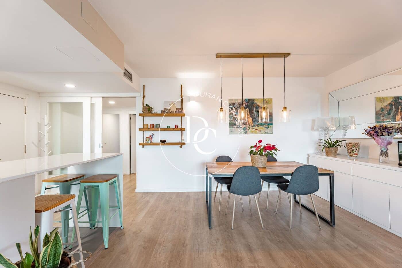 3 Zimmer Apartment zu verkaufen in Sitges mit Pool - 760.000 € (Ref: 9813299)