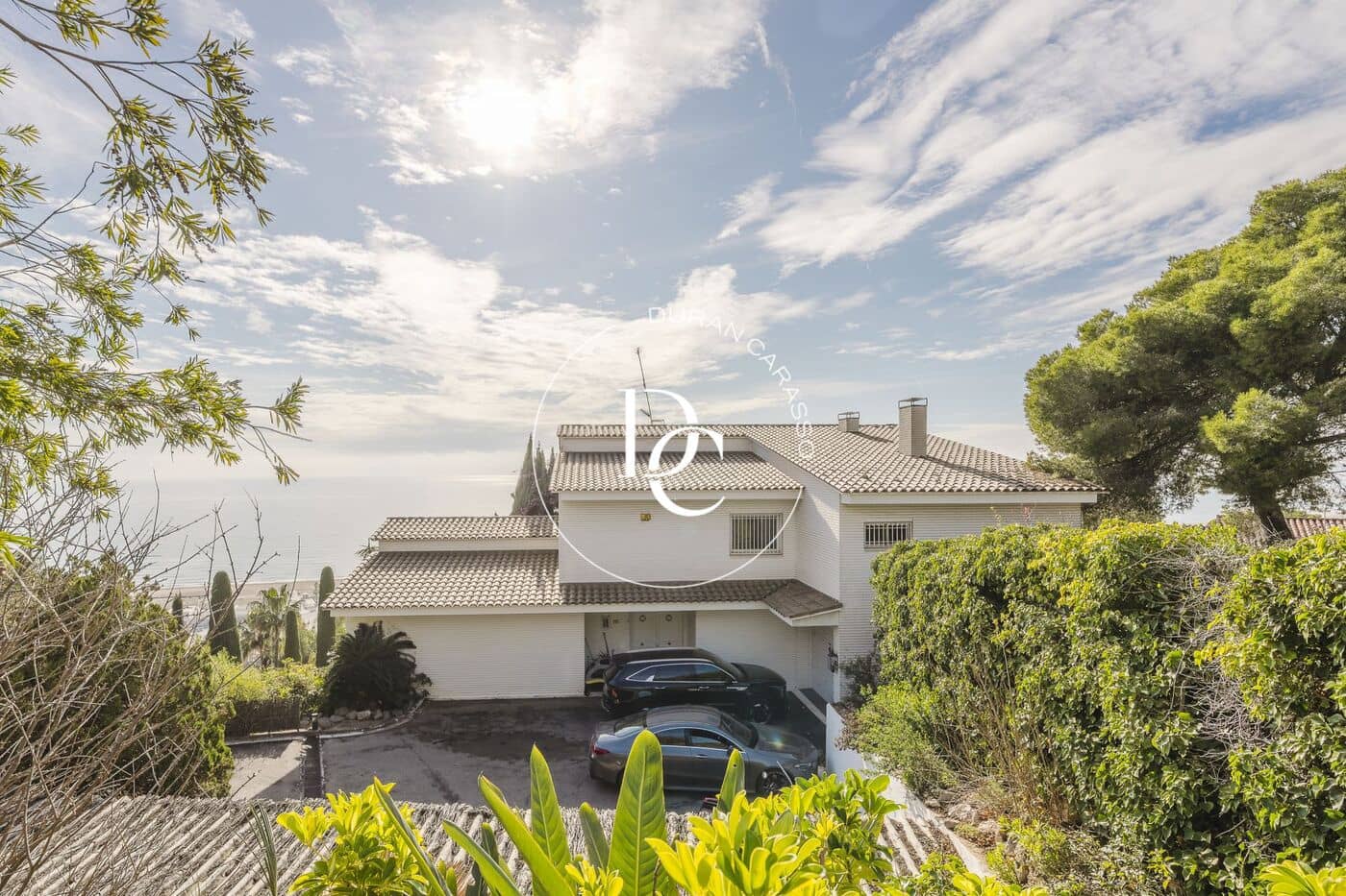 6 bedroom Villa for sale in Castelldefels with pool - € 3,650,000 (Ref: 9818430)