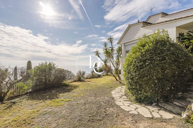 6 camera da letto Villa in vendita in Castelldefels con piscina - 3.650.000 € (Rif: 9818430)