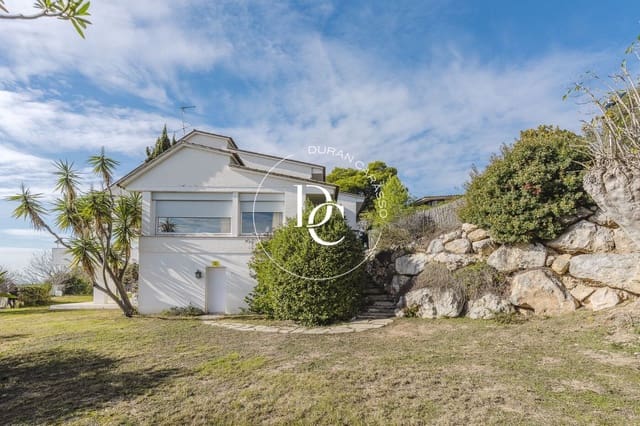 6 camera da letto Villa in vendita in Castelldefels con piscina - 3.650.000 € (Rif: 9818430)
