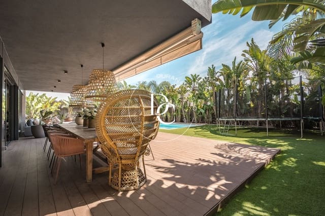 5 sypialnia Willa do wynajęcia w Sitges z basenem garażem - 12 000 € (Ref: 9820646)
