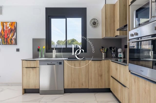 3 sovrum Semi-fristående Villa till salu i Roda de Barà - 550 000 € (Ref: 9825408)